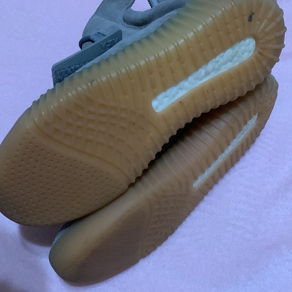 Adidas  Yeezy Boost 750 BB1840 - Picture 7 of 11